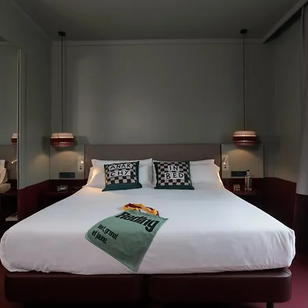Chic&basic Reding 3* Barcelona