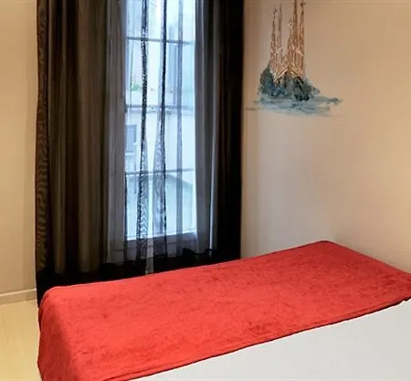 Chic&basic Reding Barcelona