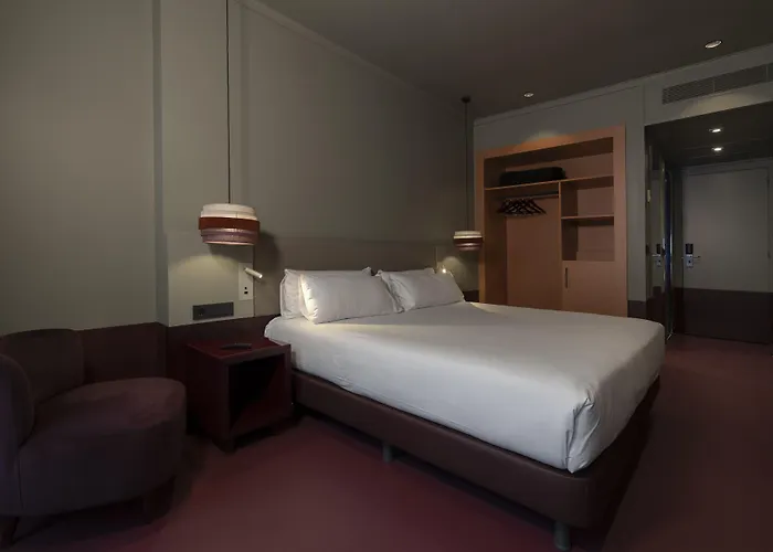 Hotel Chic&basic Reding 3*