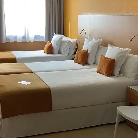 Ξενοδοχείο Chic&basic Reding 3*
