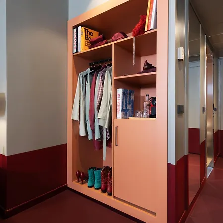 Chic&basic Reding 3* برشلونة