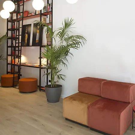 Chic&basic Reding 3* Barcelona