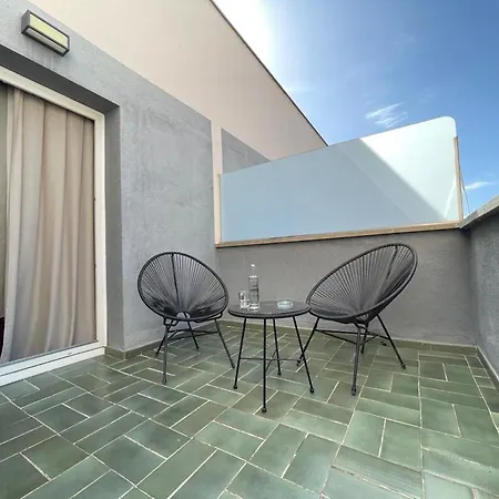 Chic&basic Reding برشلونة