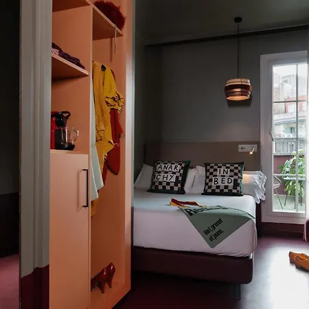 Chic&basic Reding 3* Barcelona