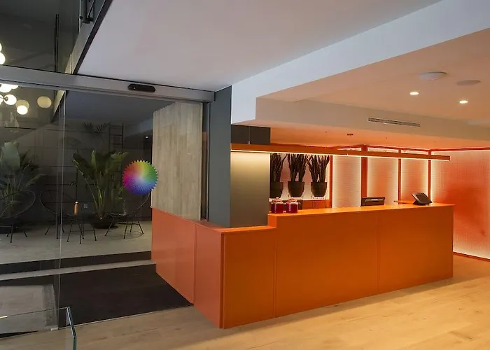 Chic&basic Reding Otel 3*