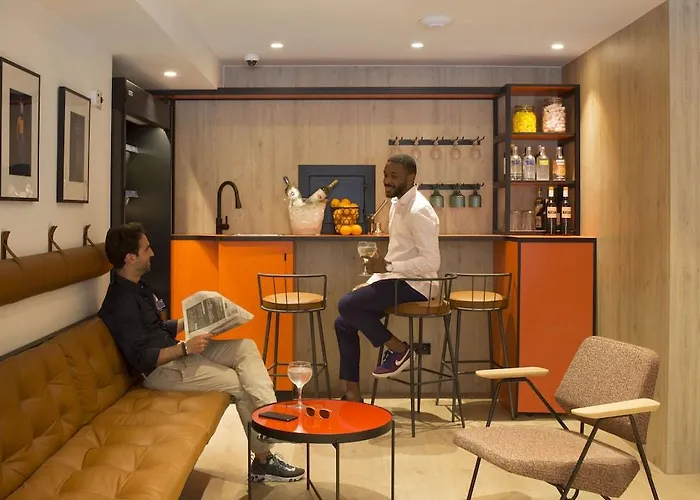 Chic&basic Reding Otel 3*