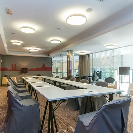 Chic&basic Reding Hotell 3*