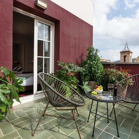 Hotell Chic&basic Reding