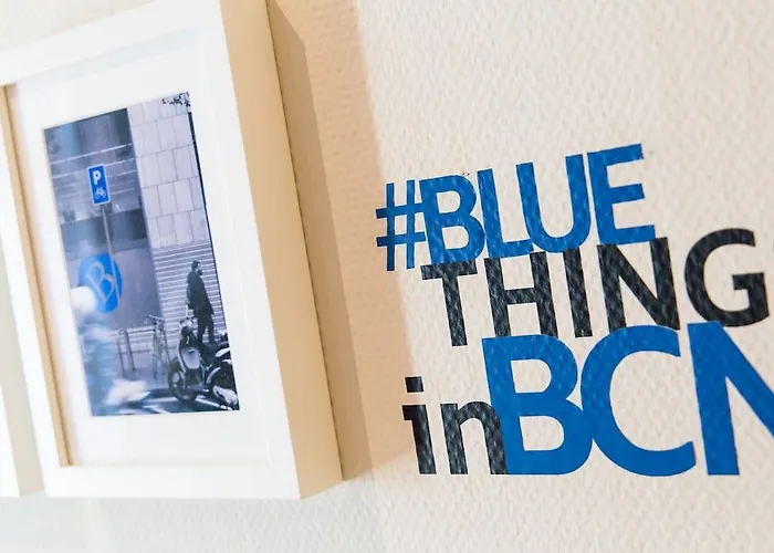 Chic&basic Reding Отель